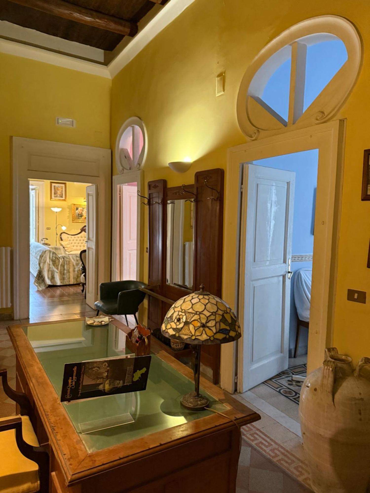 La Lanciolla Apartment Maddaloni Bagian luar foto